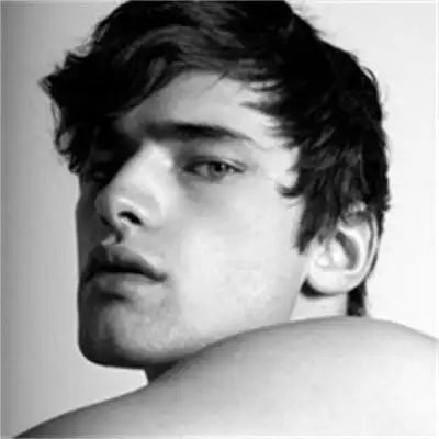 6686体育铜牌作者Norman