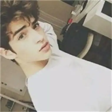 6686体育高级作者Lloyd